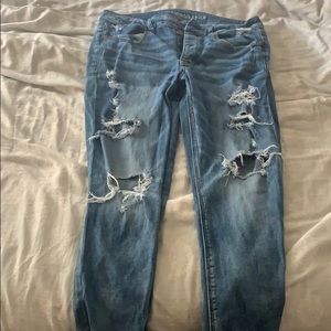 American Eagle Tomgirl Jeans Size 12 SHORT